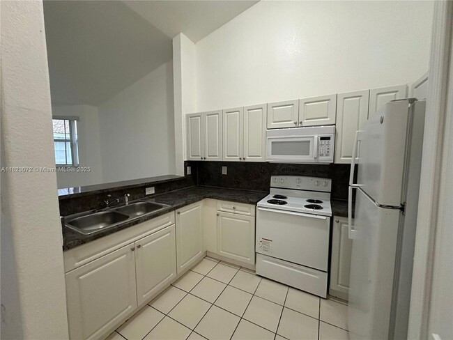 Photo - 1661 SE 29th Ct Unit 206