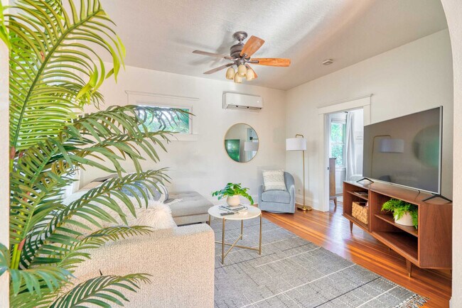 Photo - 4500 NE Garfield Ave. Unit ID1309870P