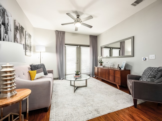 Photo - Layers Galleria