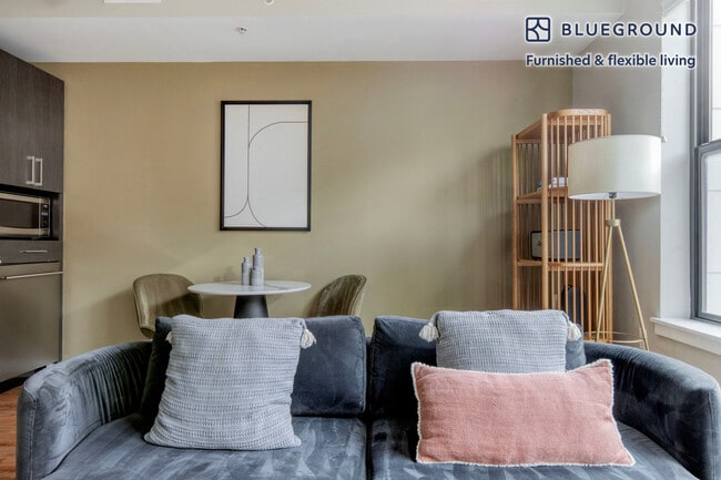 Photo - 1011 4th St NW Unit FL5-ID724