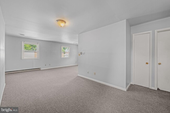 Photo - 168 N Washington St Unit APT 200
