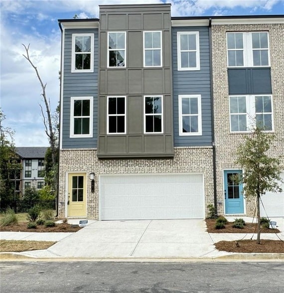 Building Photo - 1479 Creekside Cir NW