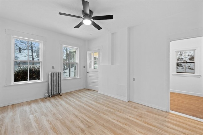 Photo - 20 Temple St Unit 1