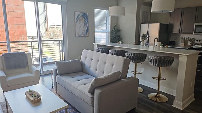 Building Photo - 110 N Boston Ave Unit ID1317366P