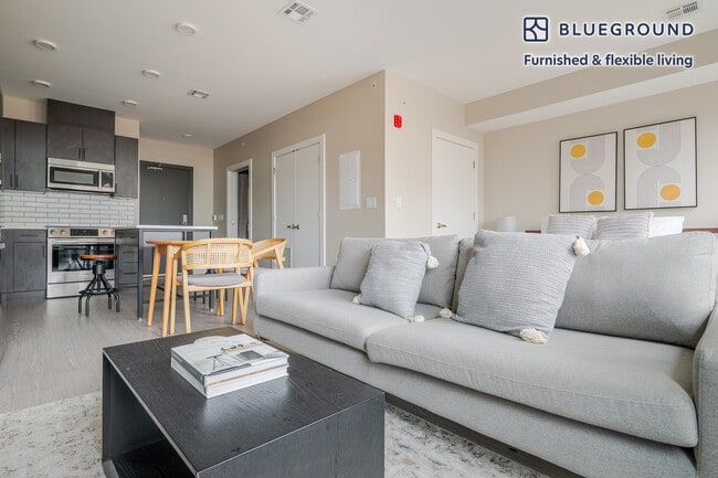 Photo - 21 Charles St Unit FL6-ID919