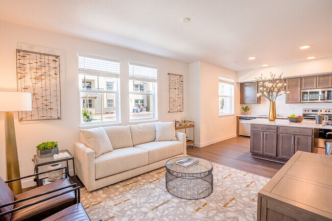 Photo - EATON RANCH APARTMENTS