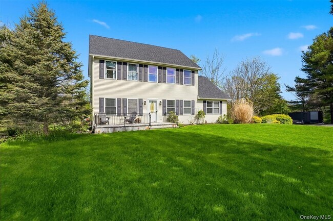 Photo - 34 Rombout Rd