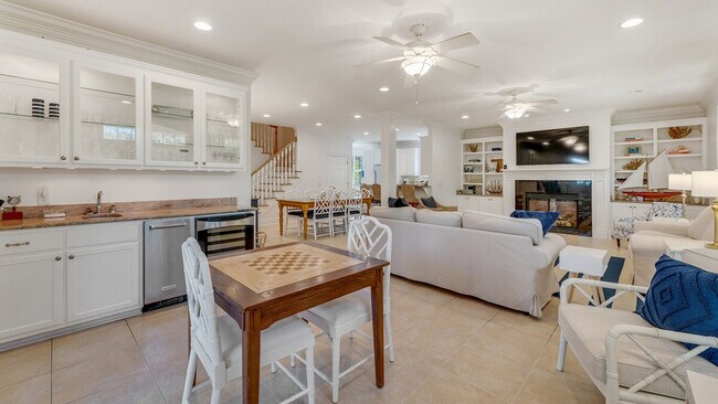 Photo - 94 Ballyhoo St Unit ID1253489P