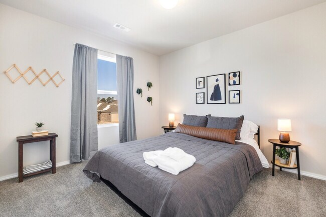 Photo - 930 E Swift Dr Unit ID1221830P