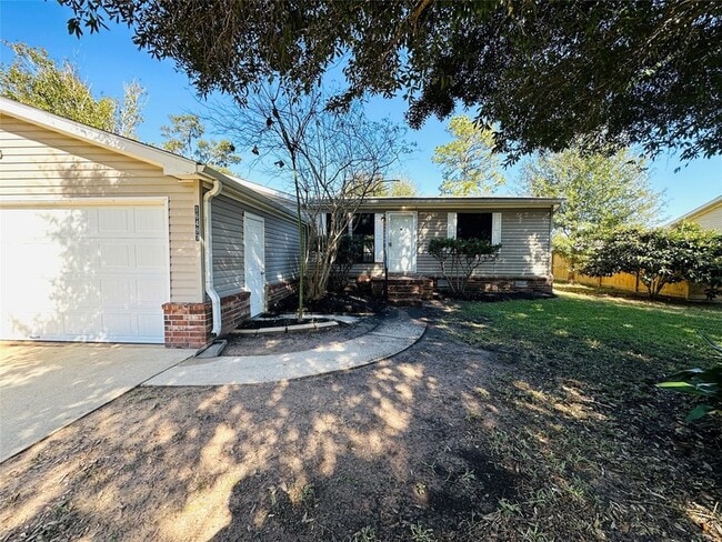 Building Photo - 16497 Spring Rain Ct