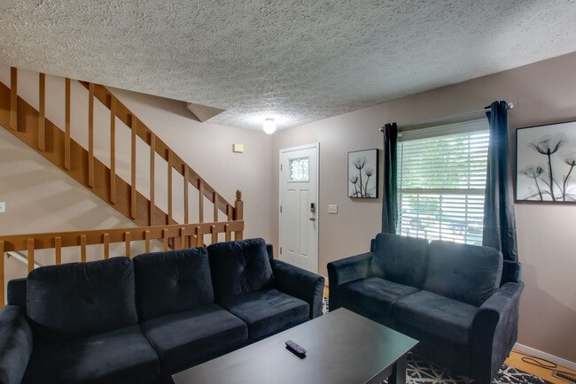 Photo - 5368 N Linwood Ave Unit SI ID1596254P