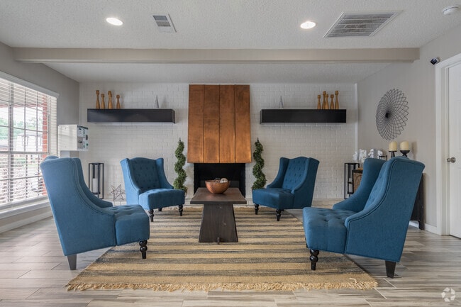 Leasing Office - Lux Estate TX Apartments