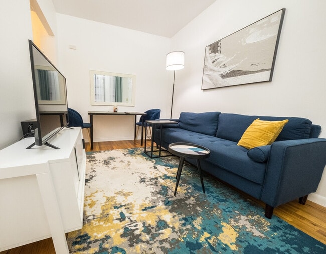 Building Photo - 317 E 75th St Unit ID1031999P