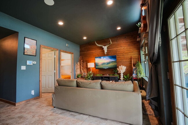 Building Photo - 371 Cloud Top Unit ID1351233P