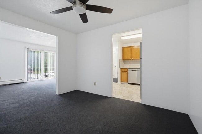 Photo - 123 English Village Rd Unit 202