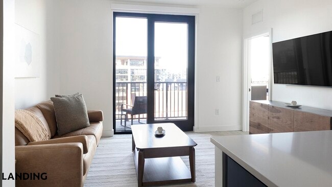 Photo - 1007 S Mint St Unit 712