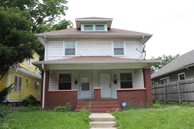Building Photo - 1216 N Oakland Ave