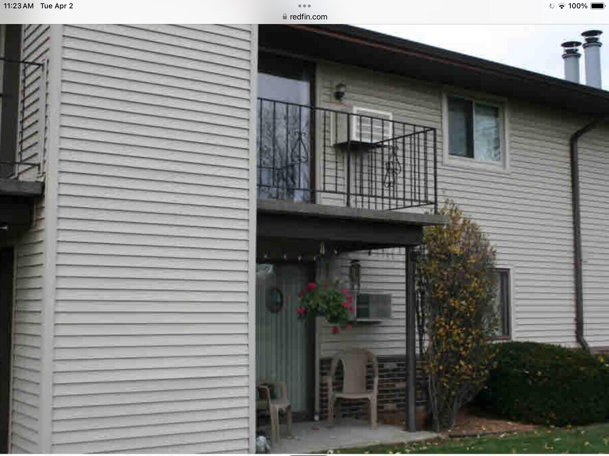 1733 Maricopa Drive - D - 1733 Maricopa Drive - D