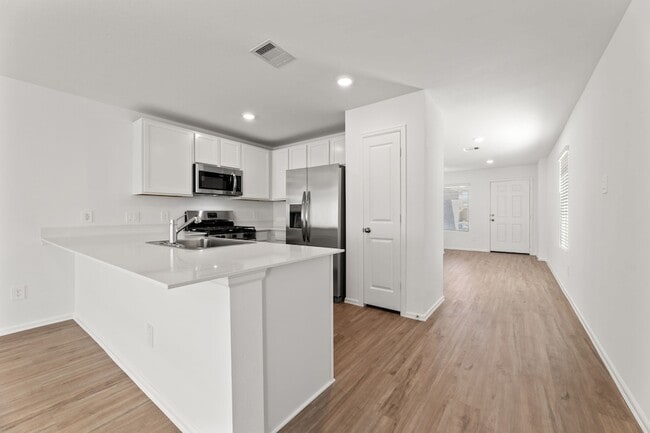 Photo - 17747 Pemswood Dr