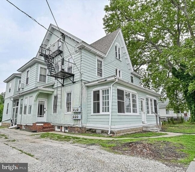 Photo - 81 S Broadway