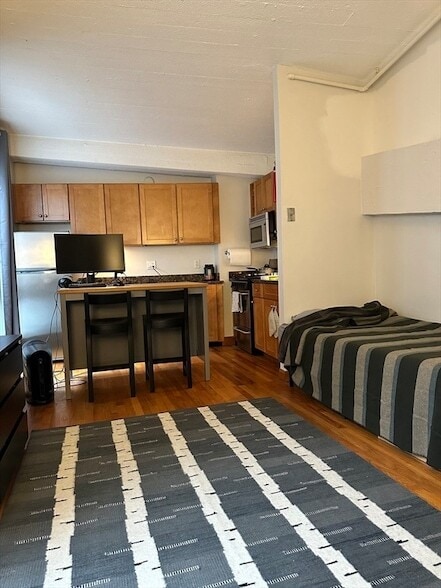 Photo - 12 Stoneholm St Unit 420