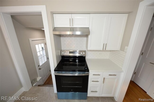 Photo - 3342 Prairie Ave