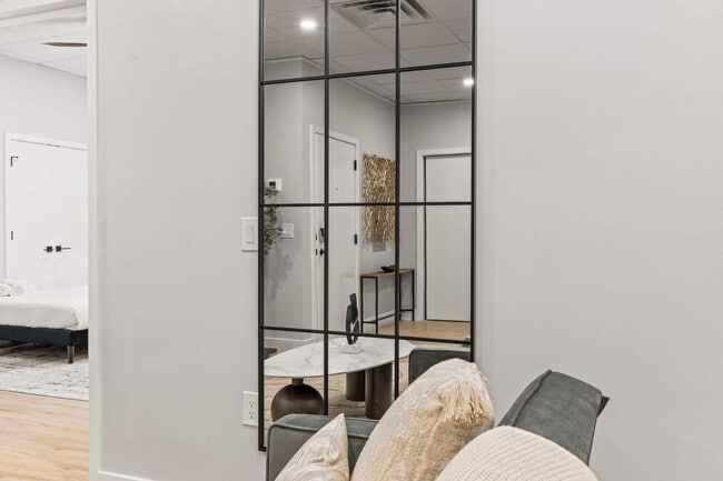 Photo - 117 N 15th St Unit ID1316462P