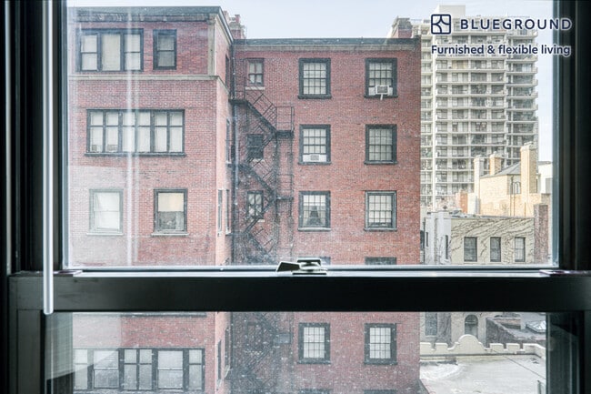 Photo - 1400 N Lake Shore Dr Unit FL5-ID553