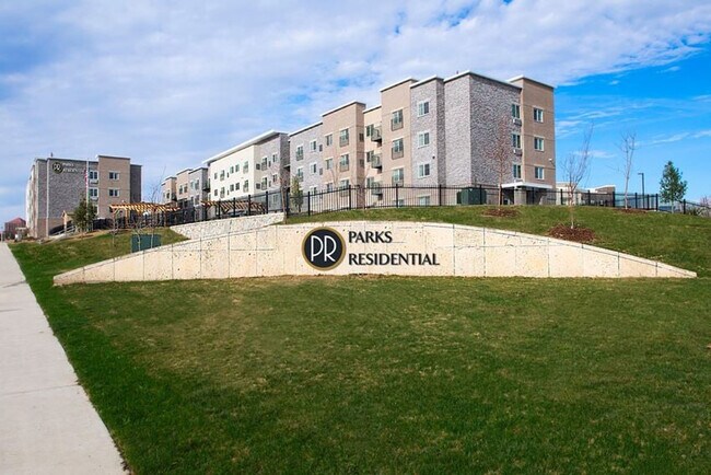 Photo - 2220 N Glenville Dr Unit SI ID1039338P