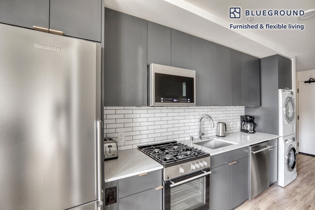 Photo - 210 8th Ave N Unit FL15-ID491