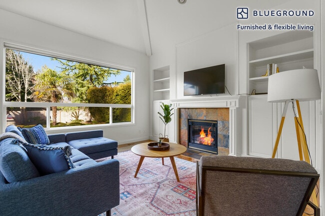 Photo - 24850 NE 2nd Ct