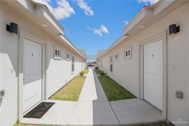 Photo - 1405 San Vicente Unit 1