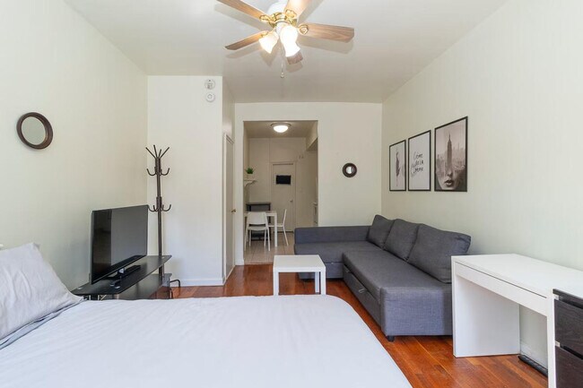 Photo - 300 E 82nd St Unit ID1032021P