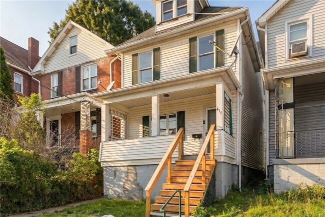 Photo - 410 W 8th Ave