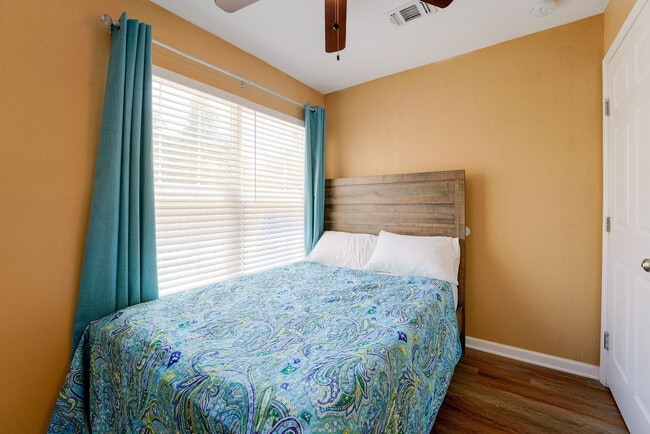 Photo - 422 Gulf St Unit SI ID1625084P