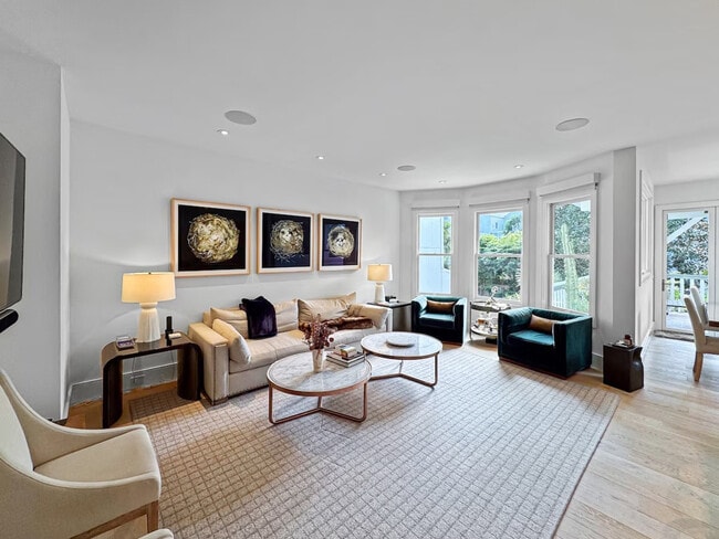 Building Photo - 4639 18th St Unit ID1259134P