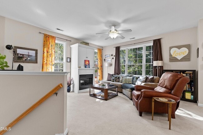 Photo - 3523 Kudrow Ln Unit 3523