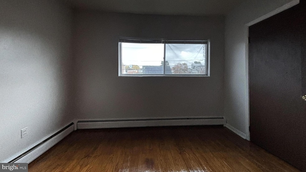 Photo - 1606 Rhawn St Unit 4