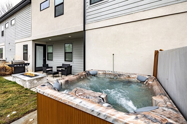 Photo - 1530 S Denver Ave Unit ID1308971P