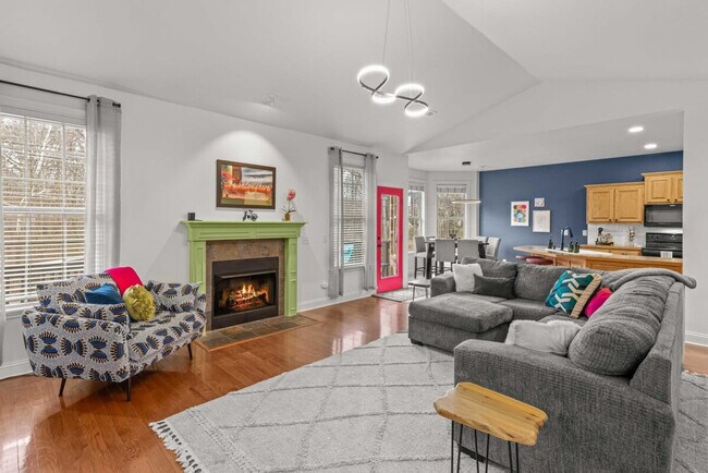 Photo - 1802 NW Mustang Ave Unit ID1241310P