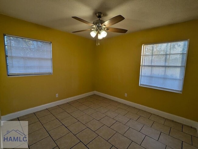 Photo - 599 Olive St