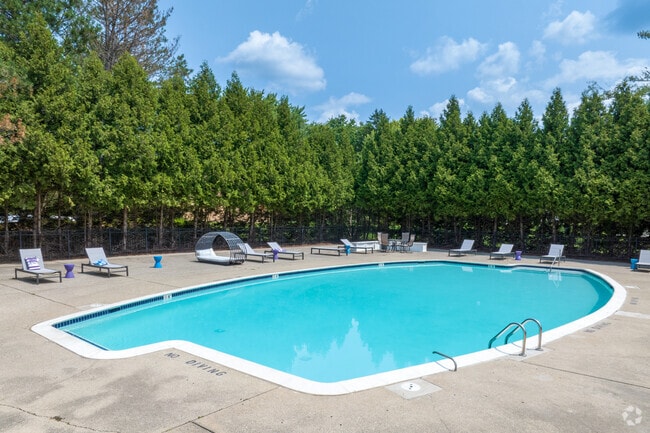 Photo - Apple Ridge Apartments - Livonia, MI