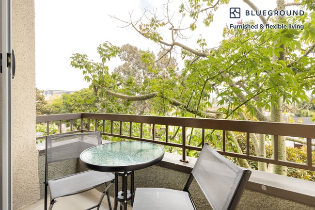 Photo - 467 Arnaz Dr Unit FL3-ID366