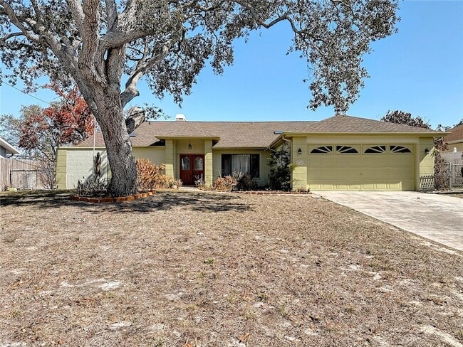 Building Photo - 5066 Woodbine St