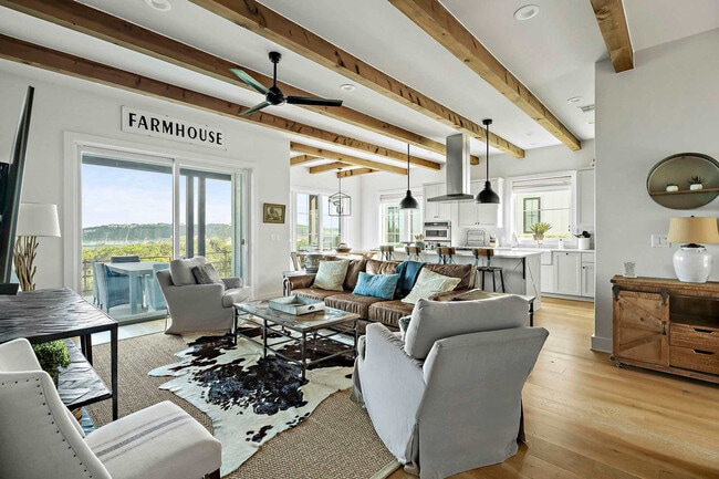 Building Photo - 19601 Flying J Blvd Unit ID1262300P