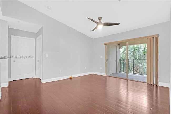 Photo - 2586 Centergate Dr Unit 303