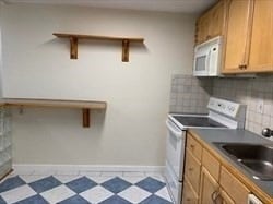 Photo - 924 Main St Unit 36
