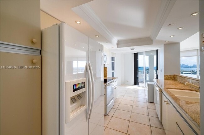 Photo - 4000 Towerside Terrace Unit 908