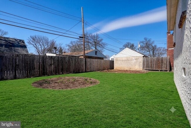 Photo - 32 Bonsall Ave