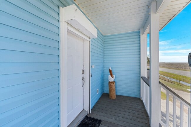 Photo - 23919 Termini-San Luis Pass Rd